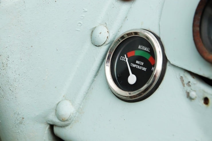 Panel bahan bakar genset